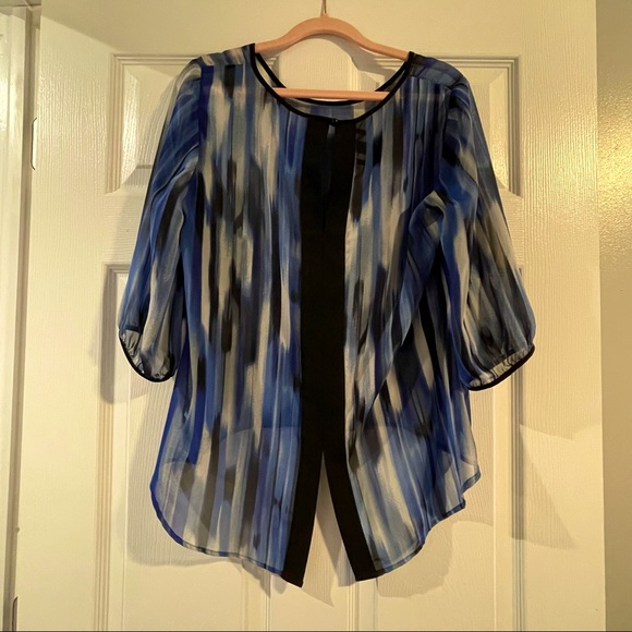 IZ byer blouse - Picture 3 of 3